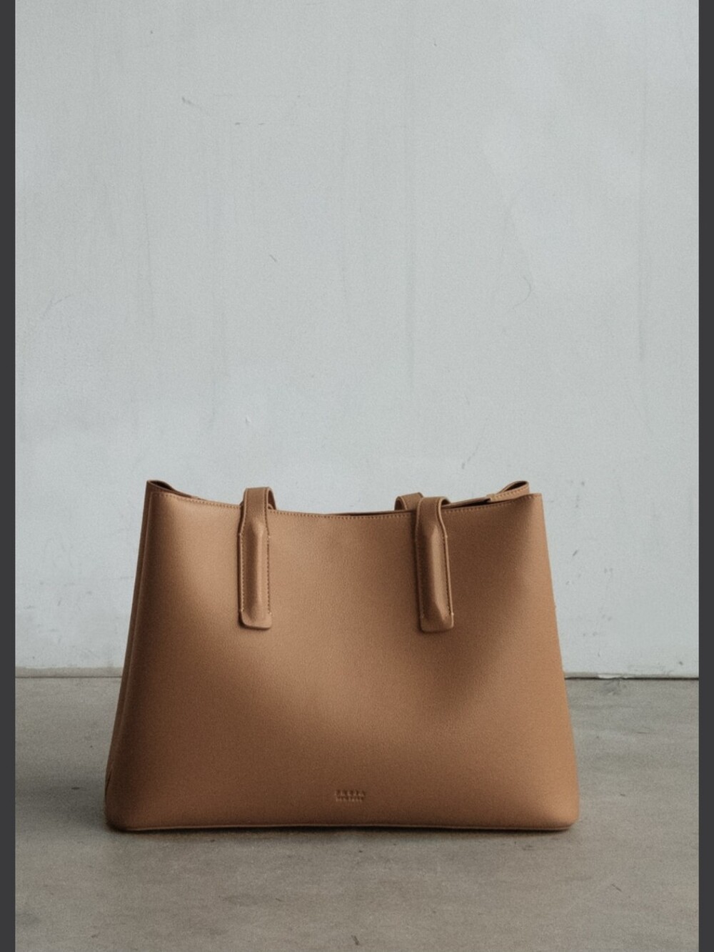 Freja New York Linnea Tote In Caramel